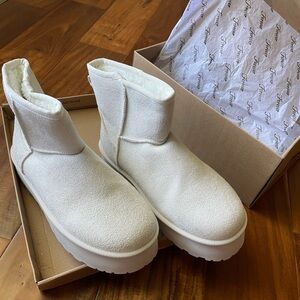 Forever brand faux fur lined boots women’s 5.5